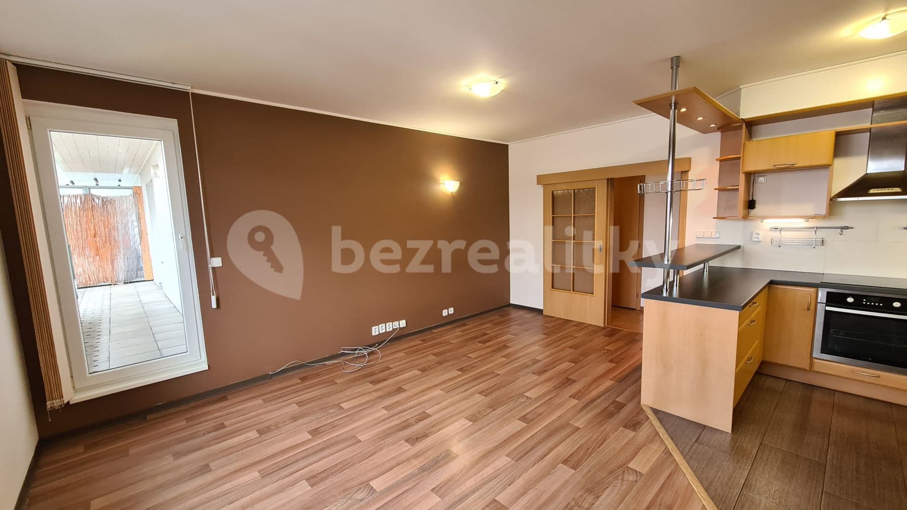 Prenájom bytu 3-izbový 92 m², Marie Podvalové, Praha, Praha Prenájom bytu 3-izbový 92 m², Marie Podvalové, Praha, Praha