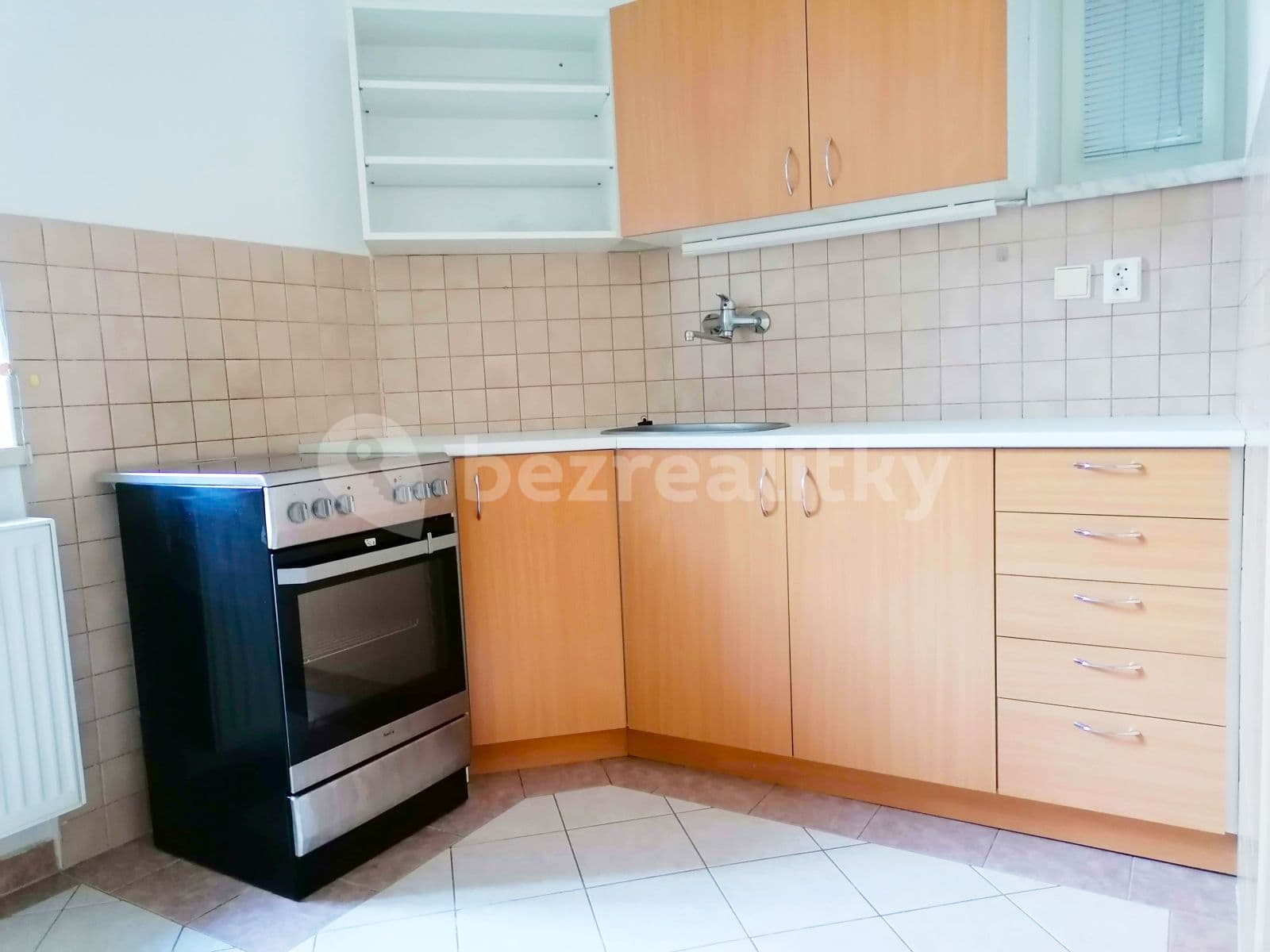 Prenájom bytu 1-izbový 34 m², Jeronýmova, Brno, Jihomoravský kraj Prenájom bytu 1-izbový 34 m², Jeronýmova, Brno, Jihomoravský kraj
