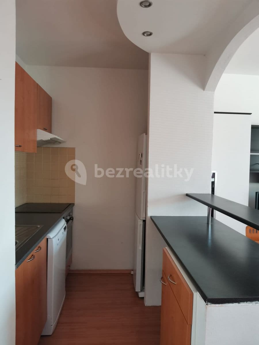 Prenájom bytu 2-izbový 63 m², Za Mlýnem, Hostivice, Středočeský kraj Prenájom bytu 2-izbový 63 m², Za Mlýnem, Hostivice, Středočeský kraj
