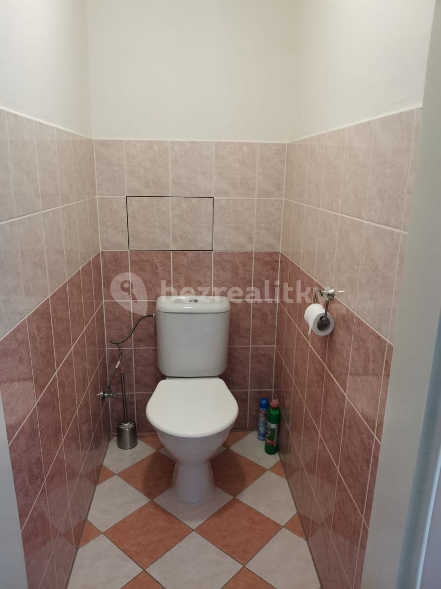 Prenájom bytu 2-izbový 63 m², Za Mlýnem, Hostivice, Středočeský kraj Prenájom bytu 2-izbový 63 m², Za Mlýnem, Hostivice, Středočeský kraj