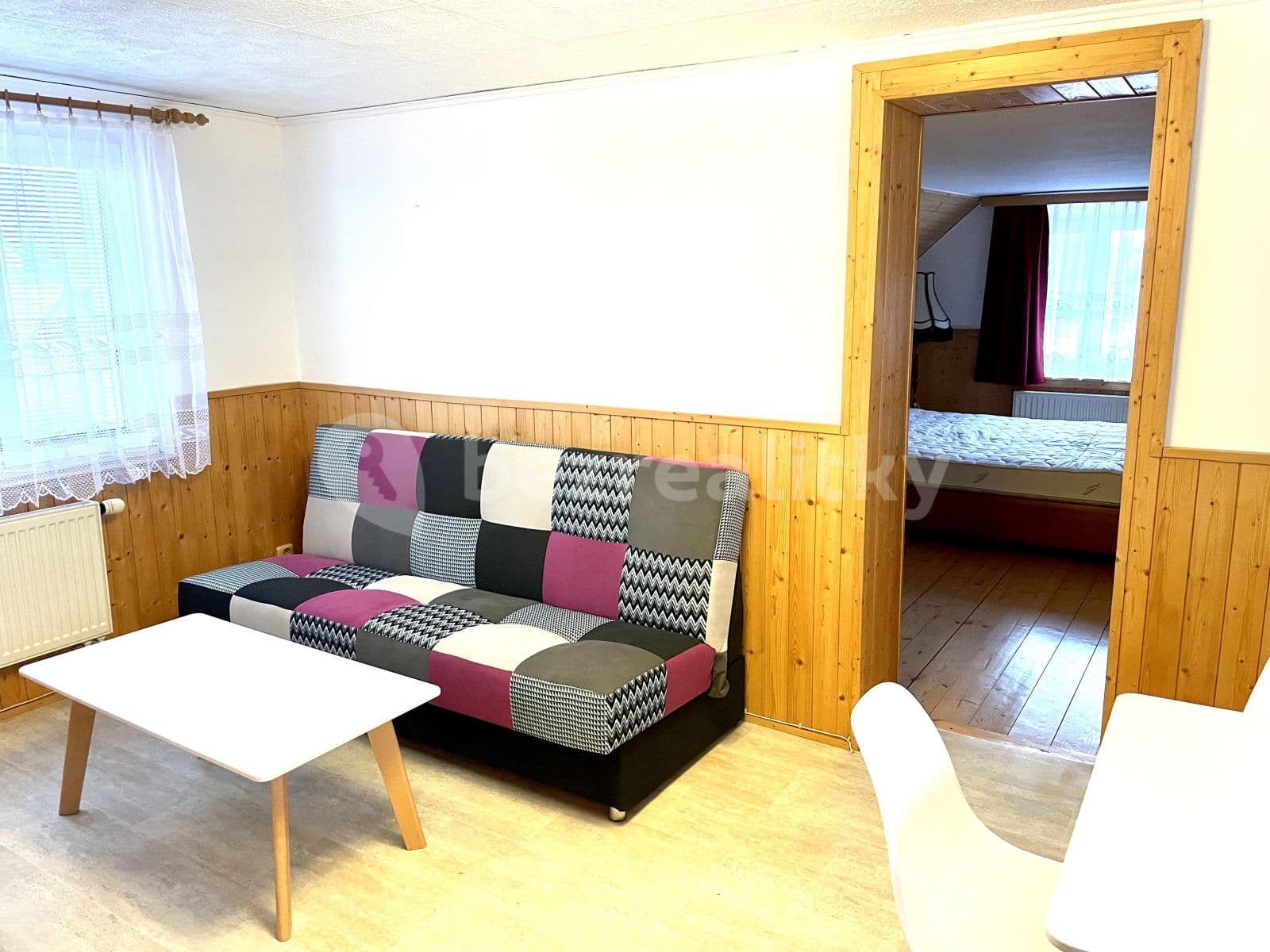 Prenájom bytu 2-izbový 49 m², Hlavní, Sulice, Středočeský kraj Prenájom bytu 2-izbový 49 m², Hlavní, Sulice, Středočeský kraj