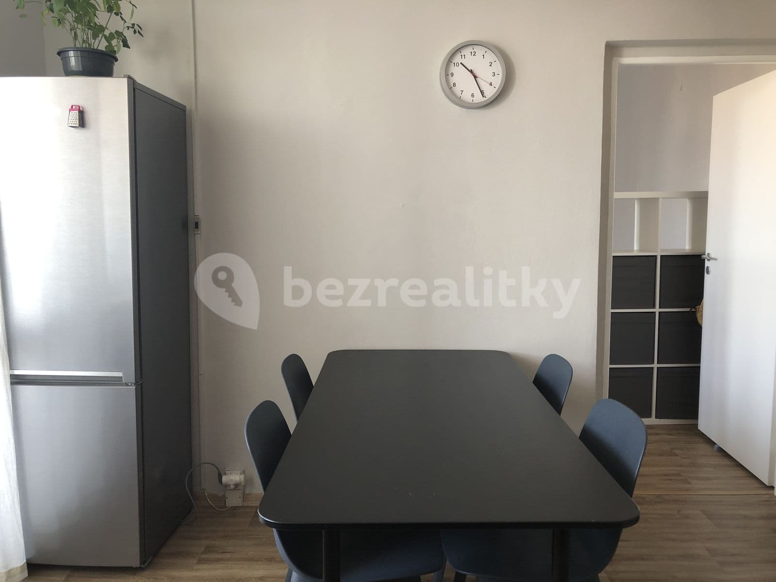 Prenájom bytu 4-izbový 96 m², Krušnohorská, Karlovy Vary, Karlovarský kraj Prenájom bytu 4-izbový 96 m², Krušnohorská, Karlovy Vary, Karlovarský kraj