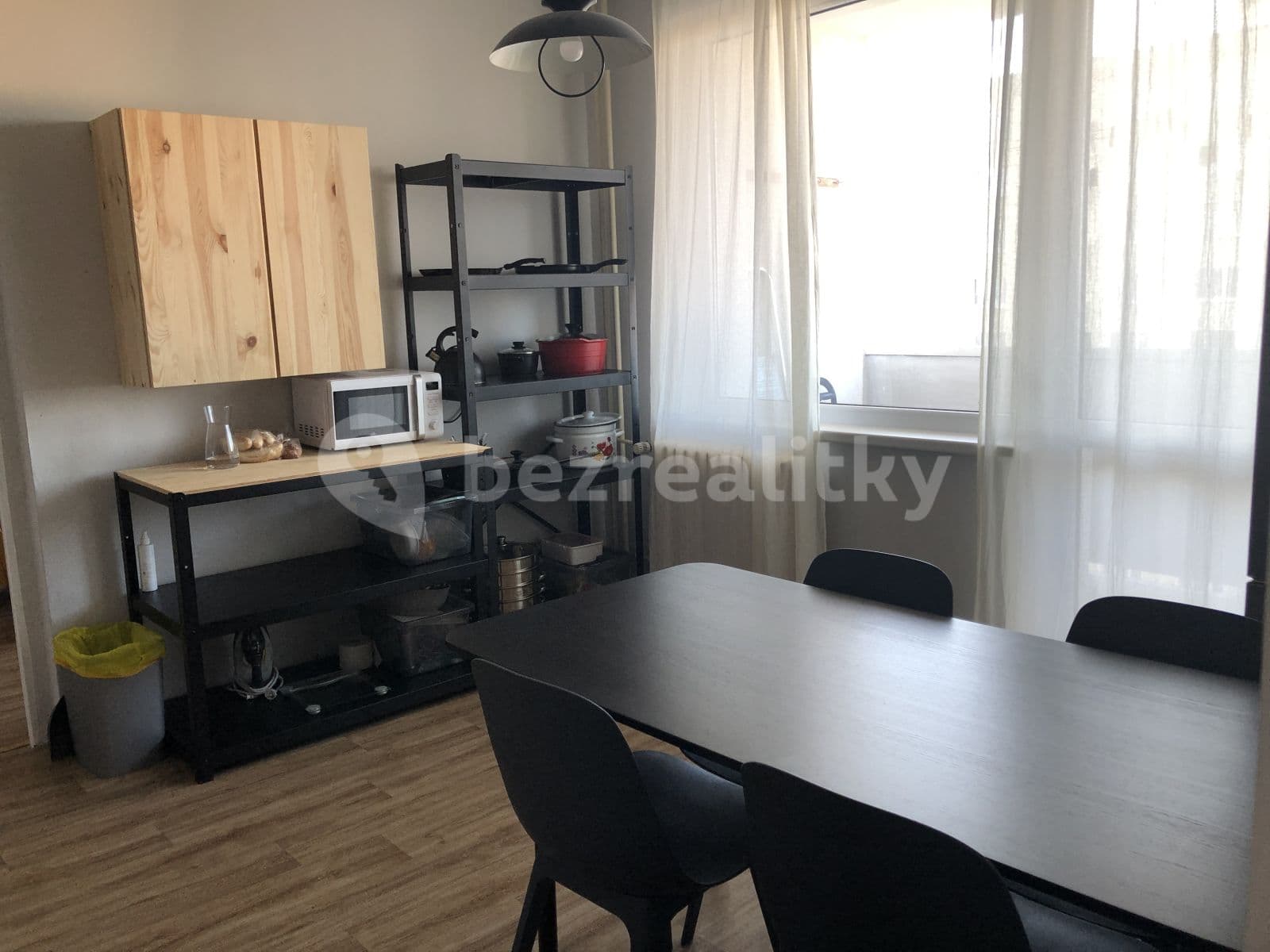 Prenájom bytu 4-izbový 96 m², Krušnohorská, Karlovy Vary, Karlovarský kraj Prenájom bytu 4-izbový 96 m², Krušnohorská, Karlovy Vary, Karlovarský kraj