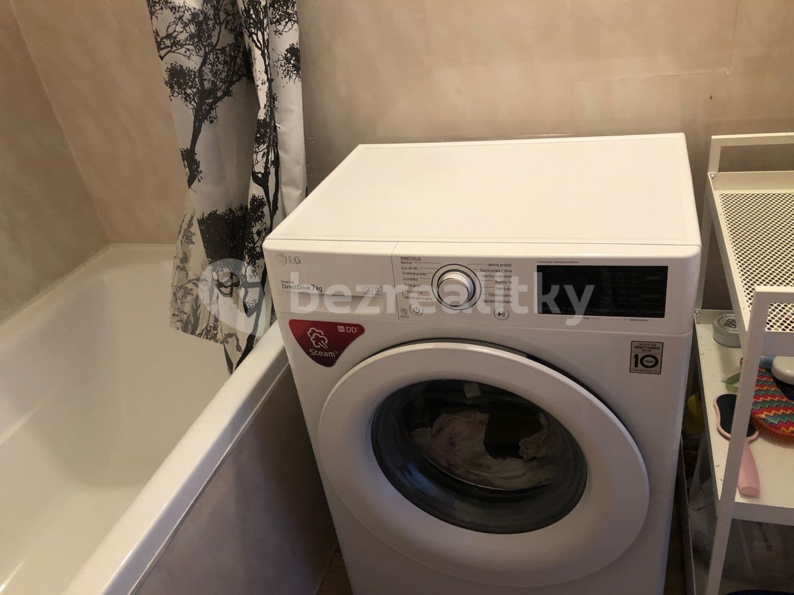 Prenájom bytu 4-izbový 96 m², Krušnohorská, Karlovy Vary, Karlovarský kraj Prenájom bytu 4-izbový 96 m², Krušnohorská, Karlovy Vary, Karlovarský kraj