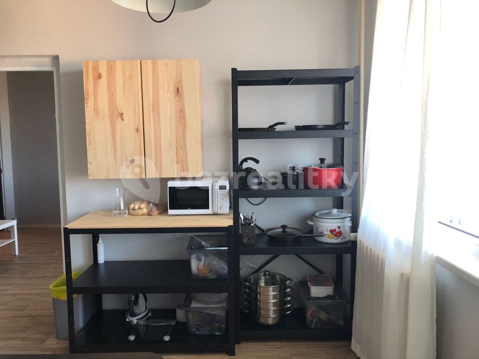 Prenájom bytu 4-izbový 96 m², Krušnohorská, Karlovy Vary, Karlovarský kraj Prenájom bytu 4-izbový 96 m², Krušnohorská, Karlovy Vary, Karlovarský kraj