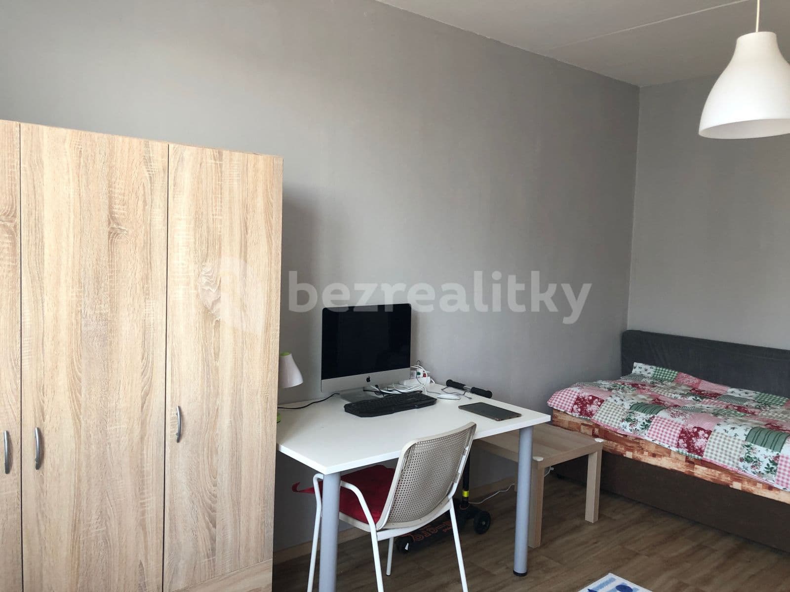 Prenájom bytu 4-izbový 96 m², Krušnohorská, Karlovy Vary, Karlovarský kraj Prenájom bytu 4-izbový 96 m², Krušnohorská, Karlovy Vary, Karlovarský kraj