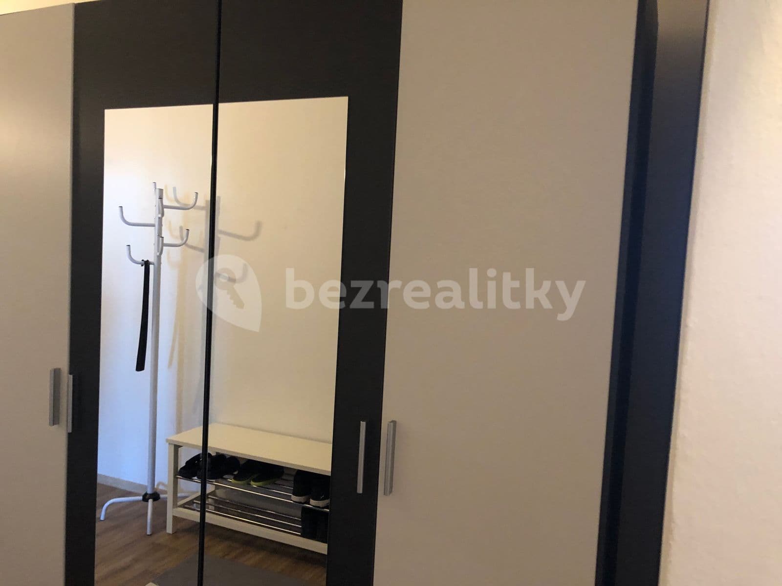 Prenájom bytu 4-izbový 96 m², Krušnohorská, Karlovy Vary, Karlovarský kraj Prenájom bytu 4-izbový 96 m², Krušnohorská, Karlovy Vary, Karlovarský kraj