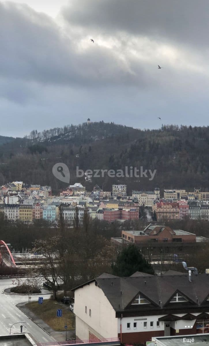 Prenájom bytu 4-izbový 96 m², Krušnohorská, Karlovy Vary, Karlovarský kraj Prenájom bytu 4-izbový 96 m², Krušnohorská, Karlovy Vary, Karlovarský kraj