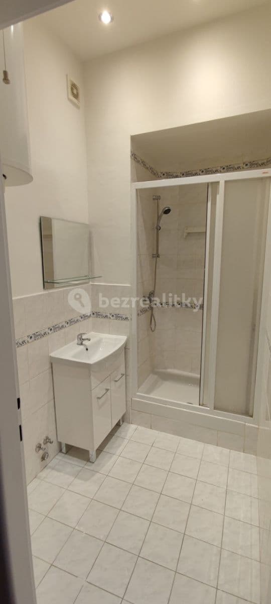 Prenájom bytu 2-izbový 51 m², Kralická, Praha, Praha Prenájom bytu 2-izbový 51 m², Kralická, Praha, Praha