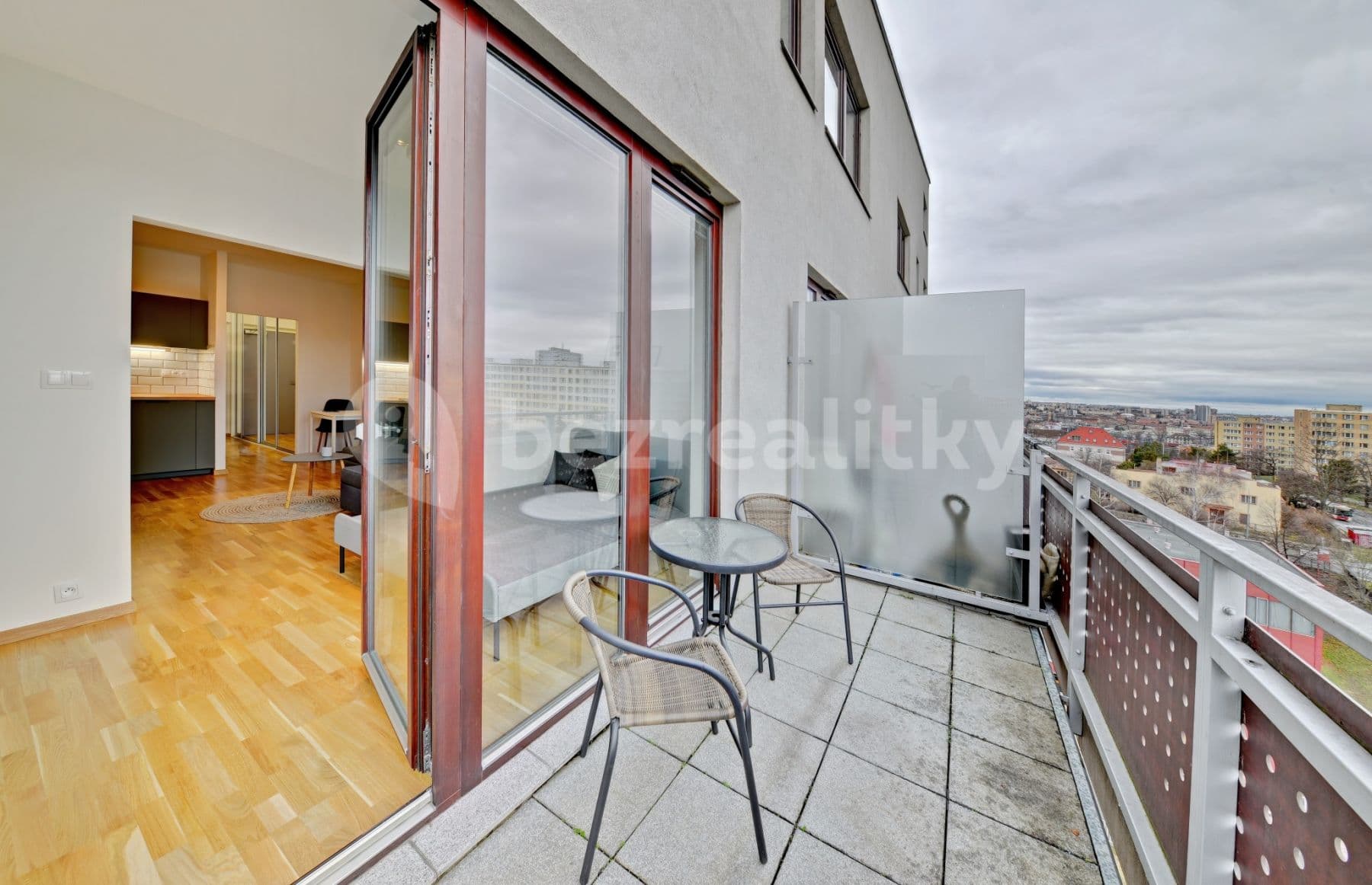 Prenájom bytu 1-izbový 37 m², Na Slatince, Praha, Praha Prenájom bytu 1-izbový 37 m², Na Slatince, Praha, Praha