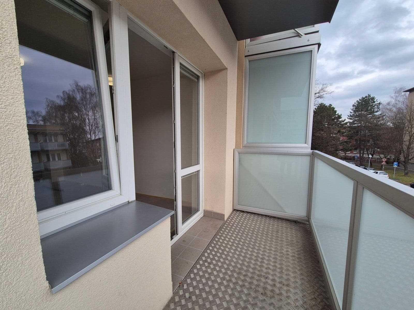 Prenájom bytu 3-izbový 64 m², Mladé gardy, Havířov, Moravskoslezský kraj Prenájom bytu 3-izbový 64 m², Mladé gardy, Havířov, Moravskoslezský kraj