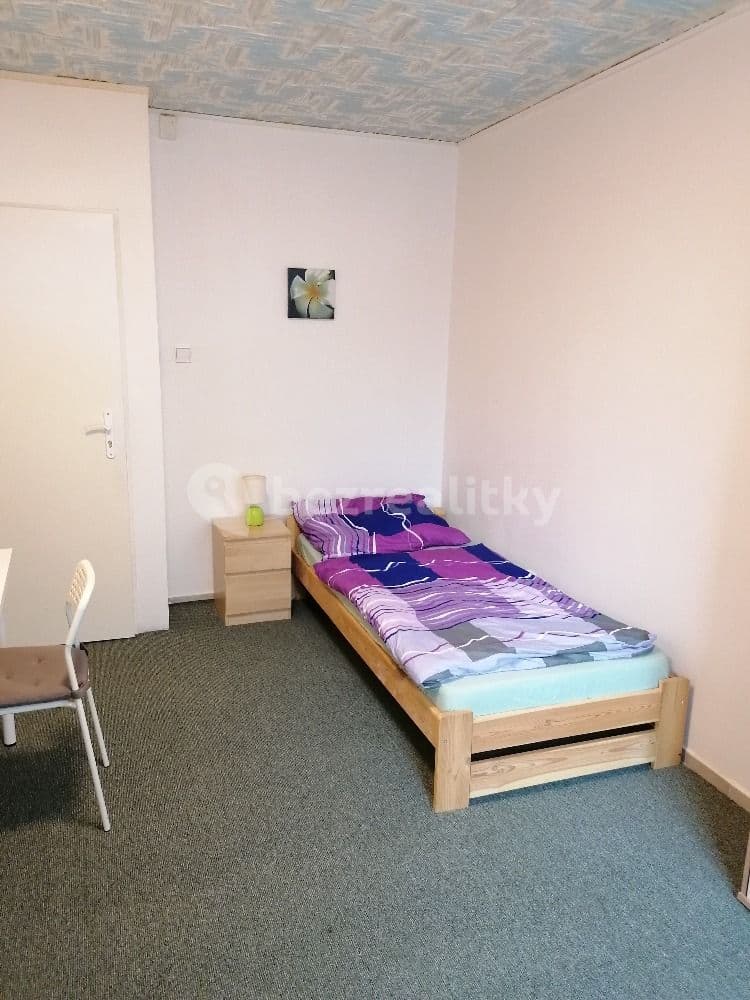 Prenájom domu 250 m², pozemek 200 m², Kloboukova, Praha, Praha Prenájom domu 250 m², pozemek 200 m², Kloboukova, Praha, Praha