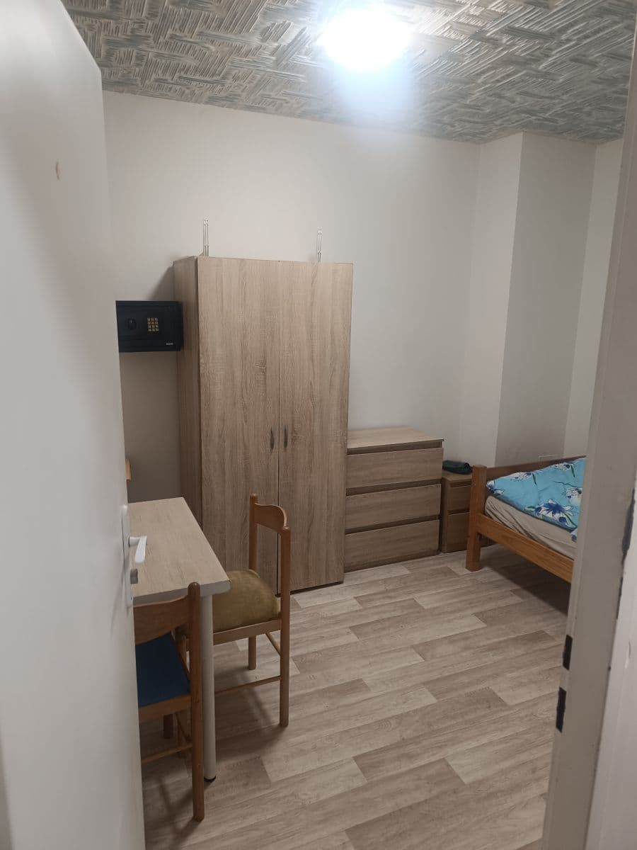 Prenájom domu 16 m², pozemok 200 m², Kloboukova, Praha, Praha Prenájom domu 16 m², pozemok 200 m², Kloboukova, Praha, Praha