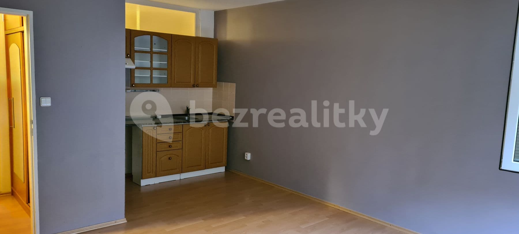 Prenájom bytu 1-izbový 30 m², Ohradní, Praha, Praha Prenájom bytu 1-izbový 30 m², Ohradní, Praha, Praha