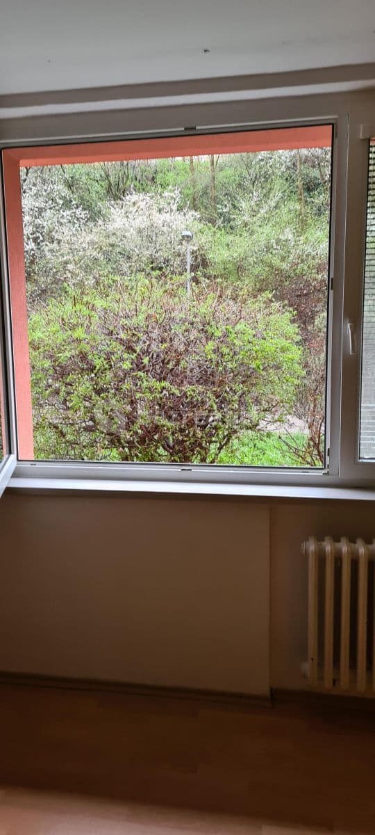 Prenájom bytu 1-izbový 30 m², Ohradní, Praha, Praha Prenájom bytu 1-izbový 30 m², Ohradní, Praha, Praha