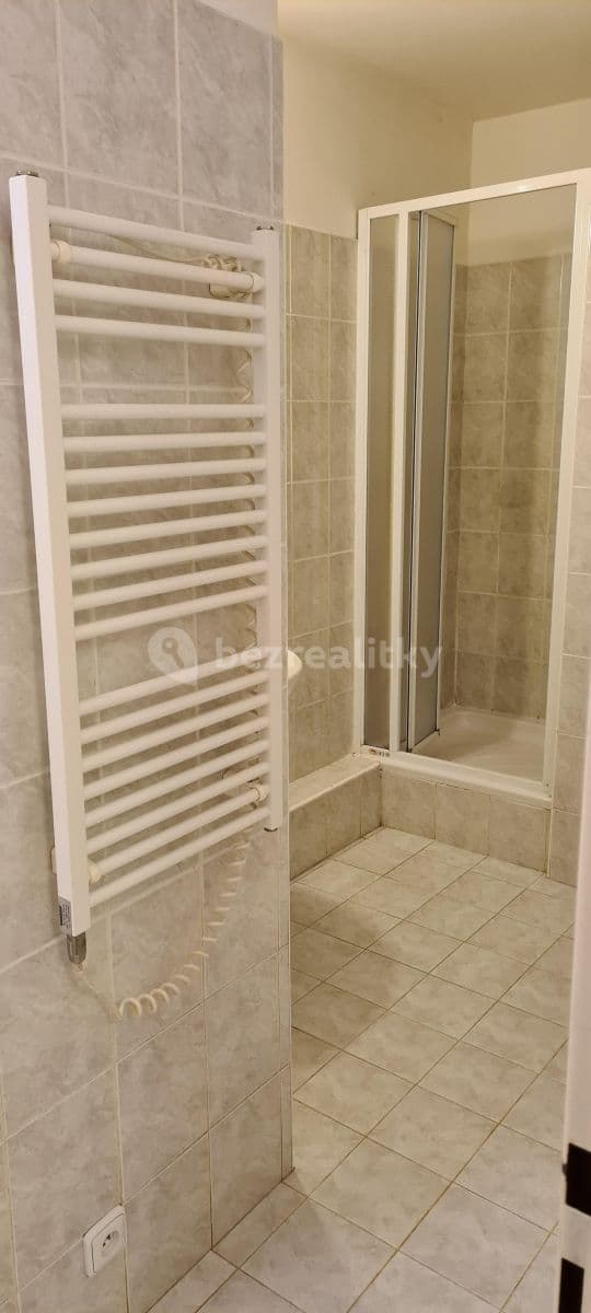 Prenájom bytu 1-izbový 30 m², Ohradní, Praha, Praha Prenájom bytu 1-izbový 30 m², Ohradní, Praha, Praha