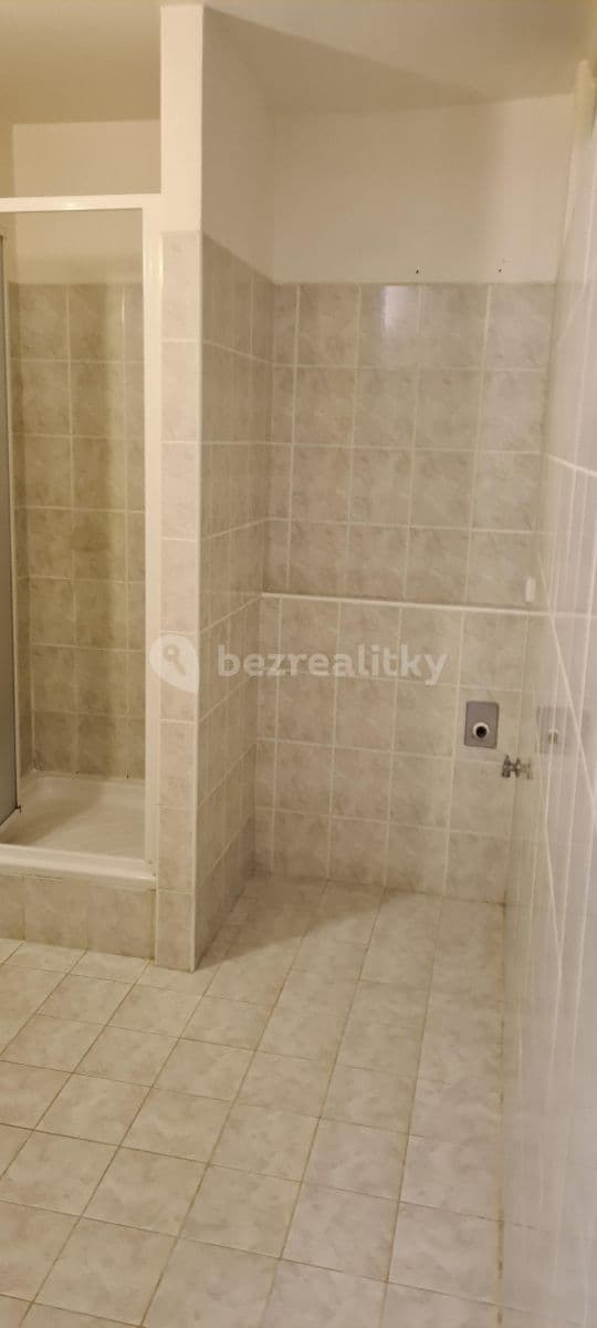 Prenájom bytu 1-izbový 30 m², Ohradní, Praha, Praha Prenájom bytu 1-izbový 30 m², Ohradní, Praha, Praha