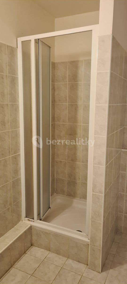 Prenájom bytu 1-izbový 30 m², Ohradní, Praha, Praha Prenájom bytu 1-izbový 30 m², Ohradní, Praha, Praha
