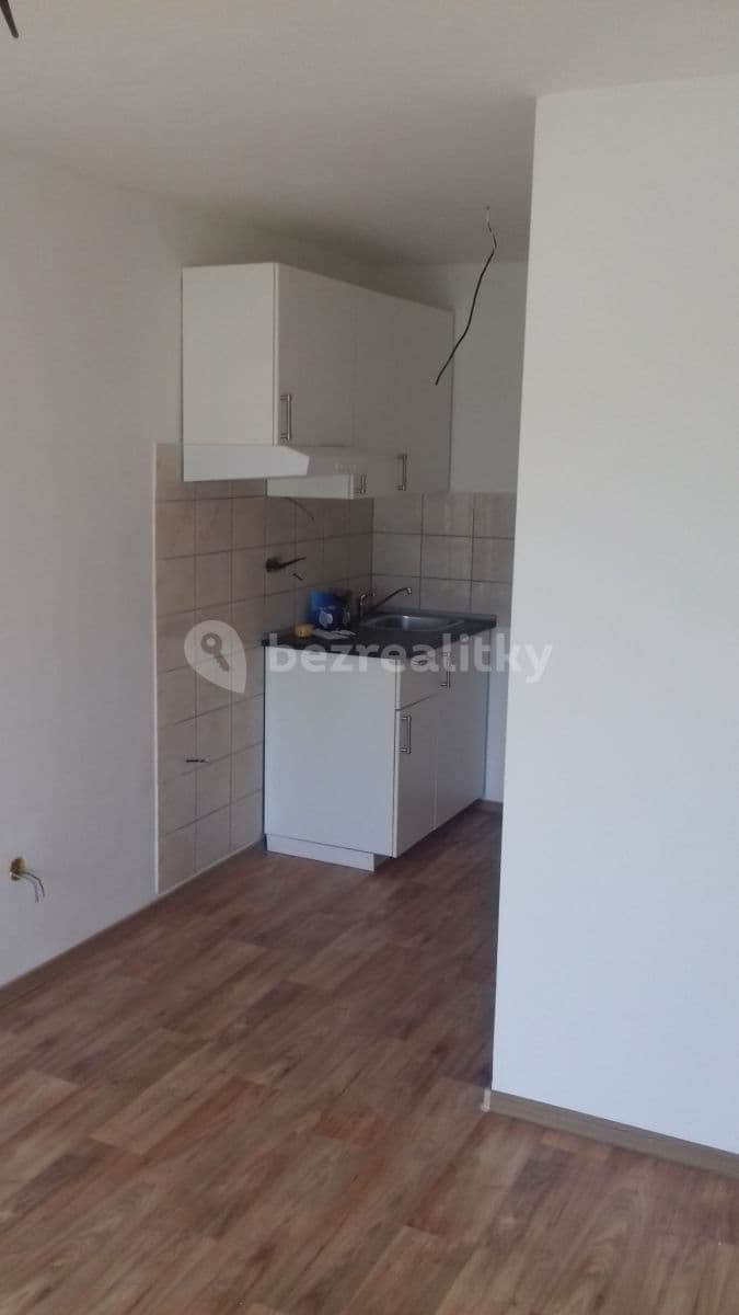 Prenájom bytu Garsoniéra 18 m², Neuměřice, Středočeský kraj Prenájom bytu Garsoniéra 18 m², Neuměřice, Středočeský kraj