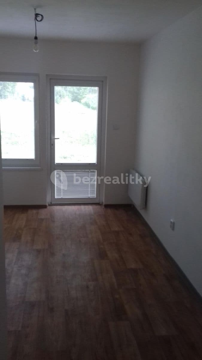 Prenájom bytu Garsoniéra 18 m², Neuměřice, Středočeský kraj Prenájom bytu Garsoniéra 18 m², Neuměřice, Středočeský kraj