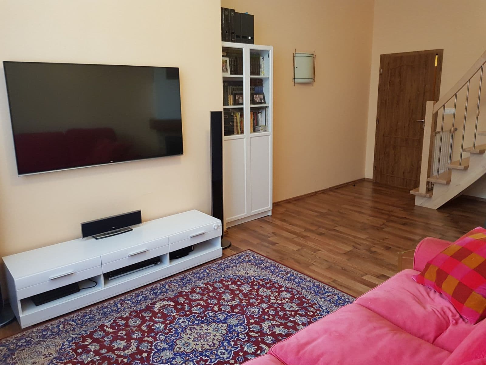 Predaj bytu 3-izbový 85 m², Moravská, Karlovy Vary, Karlovarský kraj Predaj bytu 3-izbový 85 m², Moravská, Karlovy Vary, Karlovarský kraj