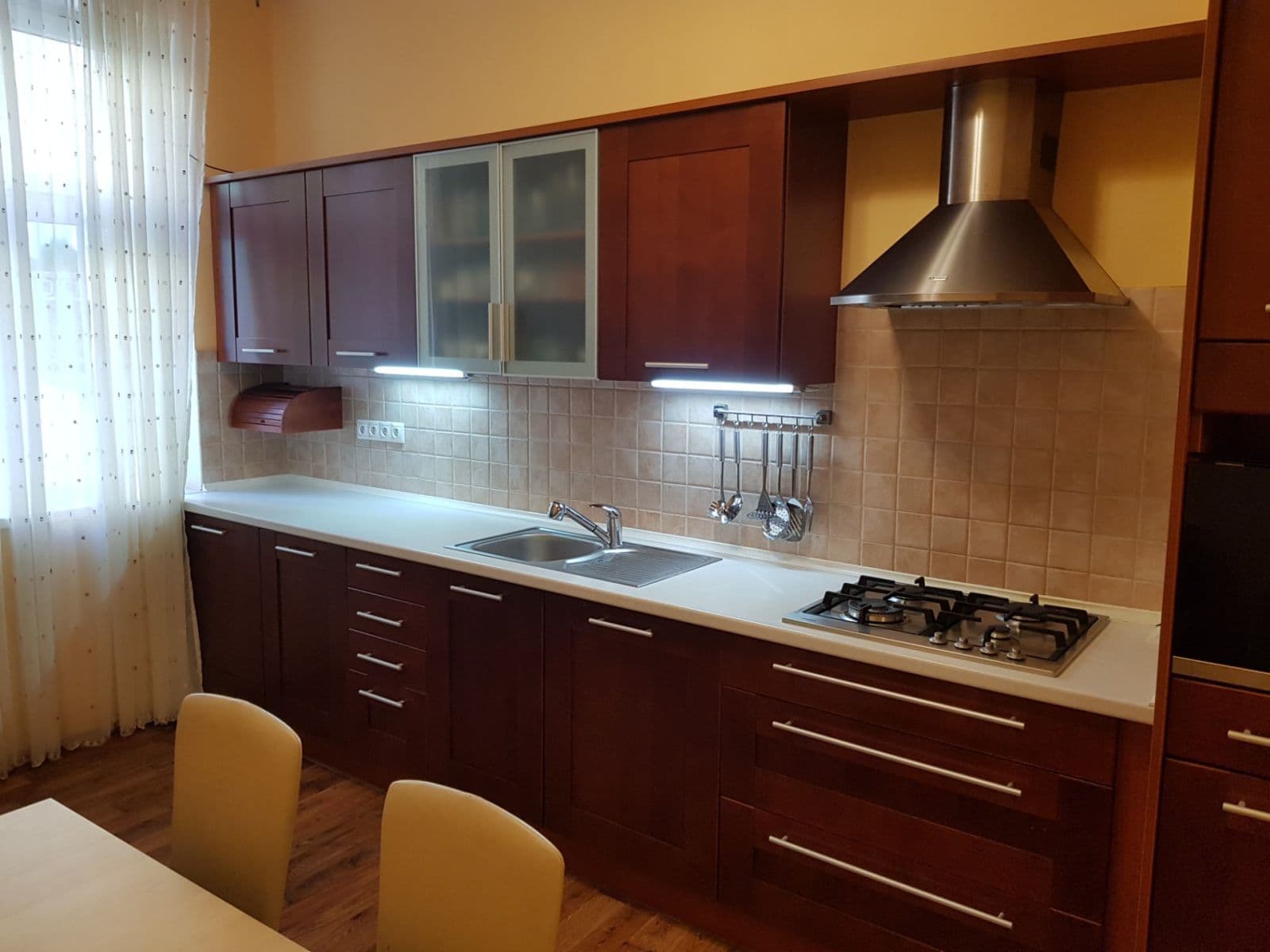 Predaj bytu 3-izbový 85 m², Moravská, Karlovy Vary, Karlovarský kraj Predaj bytu 3-izbový 85 m², Moravská, Karlovy Vary, Karlovarský kraj