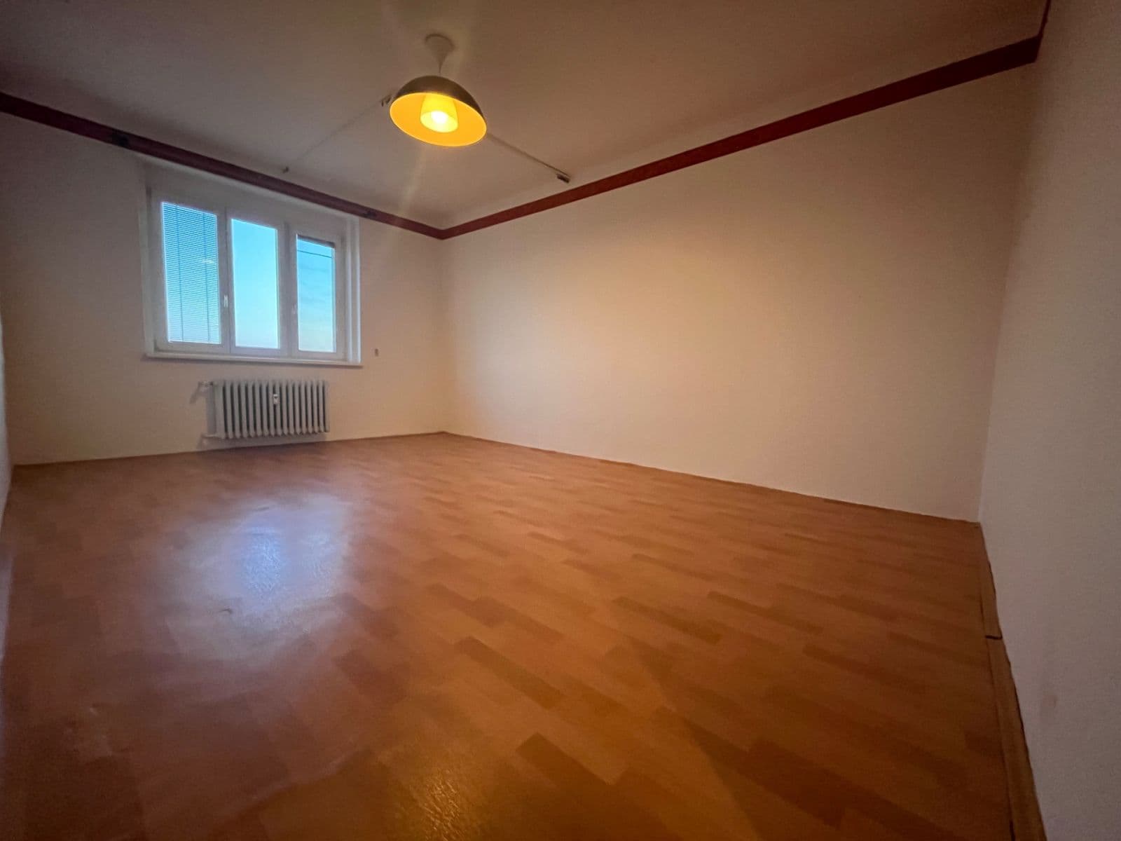 Prenájom bytu 1-izbový 30 m², Sobotecká, Praha, Praha Prenájom bytu 1-izbový 30 m², Sobotecká, Praha, Praha