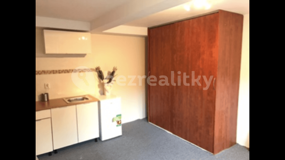 Prenájom bytu Garsoniéra 21 m², K Ovčínu, Praha, Praha Prenájom bytu Garsoniéra 21 m², K Ovčínu, Praha, Praha