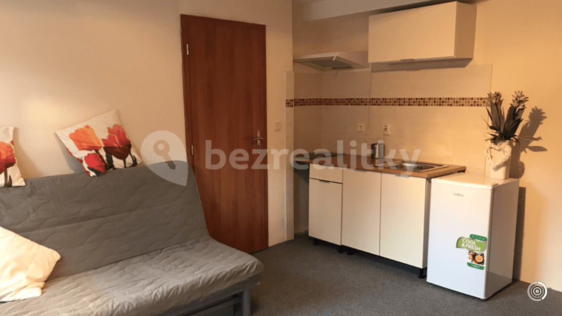 Prenájom bytu Garsoniéra 21 m², K Ovčínu, Praha, Praha Prenájom bytu Garsoniéra 21 m², K Ovčínu, Praha, Praha