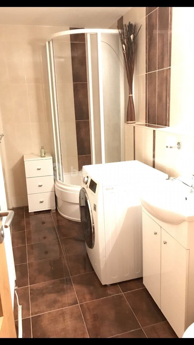 Prenájom bytu Garsoniéra 21 m², K Ovčínu, Praha, Praha Prenájom bytu Garsoniéra 21 m², K Ovčínu, Praha, Praha