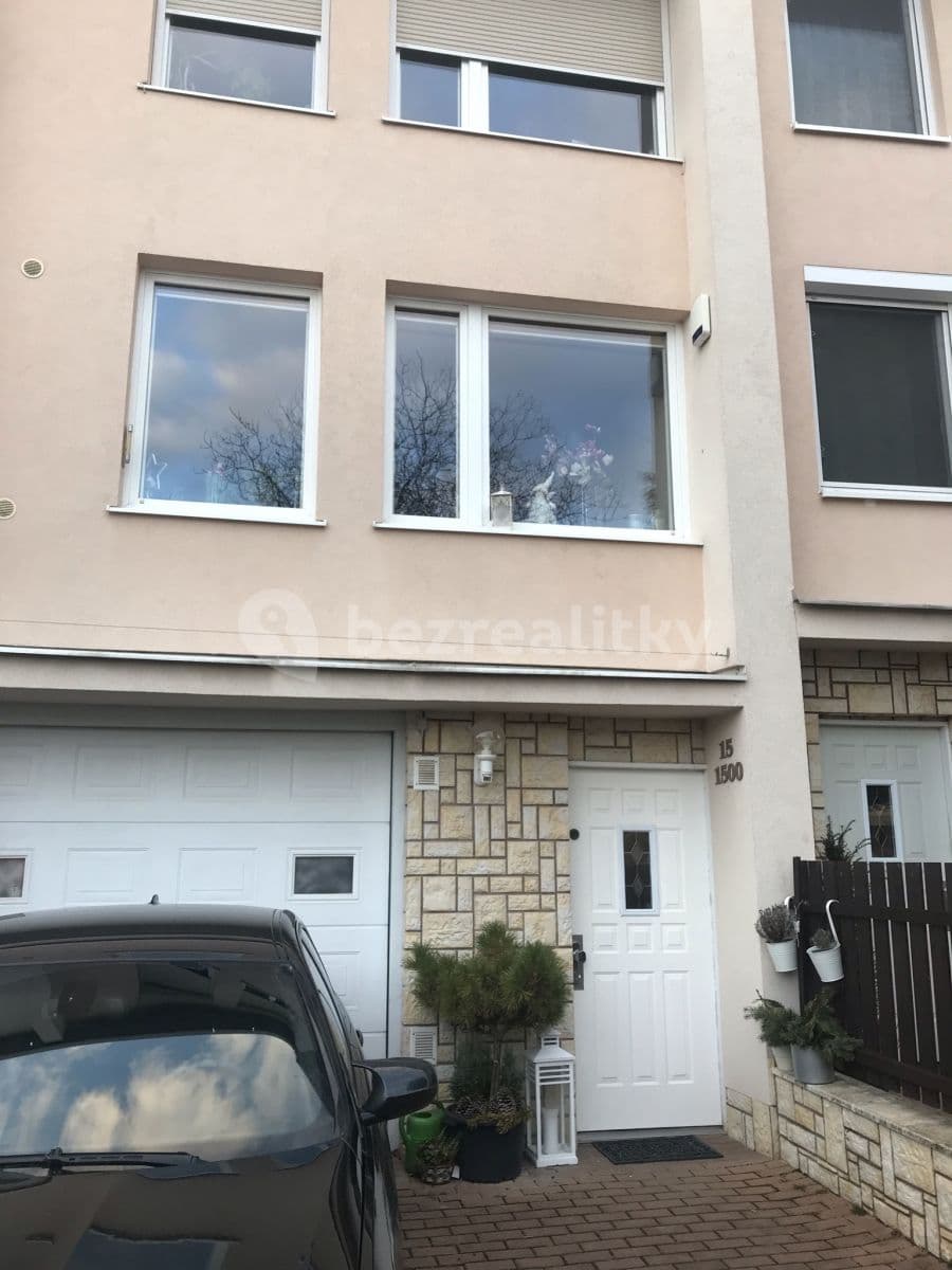 Prenájom bytu Garsoniéra 21 m², K Ovčínu, Praha, Praha Prenájom bytu Garsoniéra 21 m², K Ovčínu, Praha, Praha