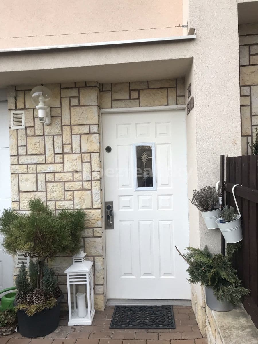 Prenájom bytu Garsoniéra 21 m², K Ovčínu, Praha, Praha Prenájom bytu Garsoniéra 21 m², K Ovčínu, Praha, Praha