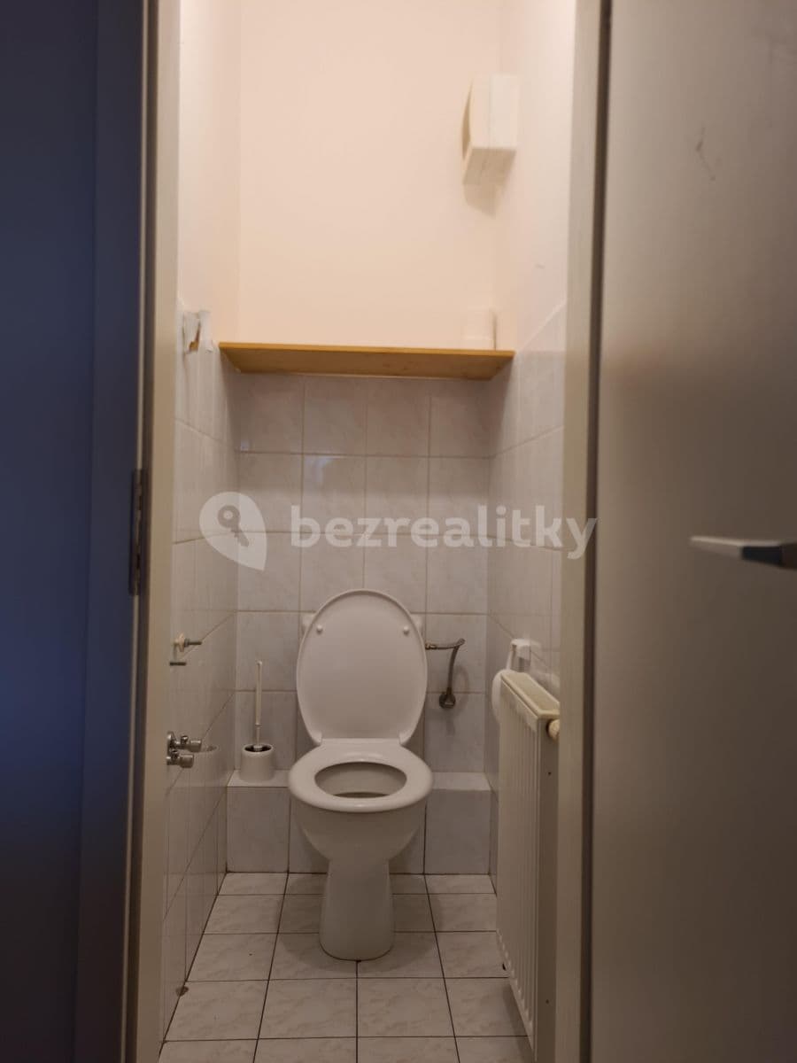 Prenájom bytu 2-izbový 52 m², Za Sídlištěm, Dolní Břežany, Středočeský kraj Prenájom bytu 2-izbový 52 m², Za Sídlištěm, Dolní Břežany, Středočeský kraj