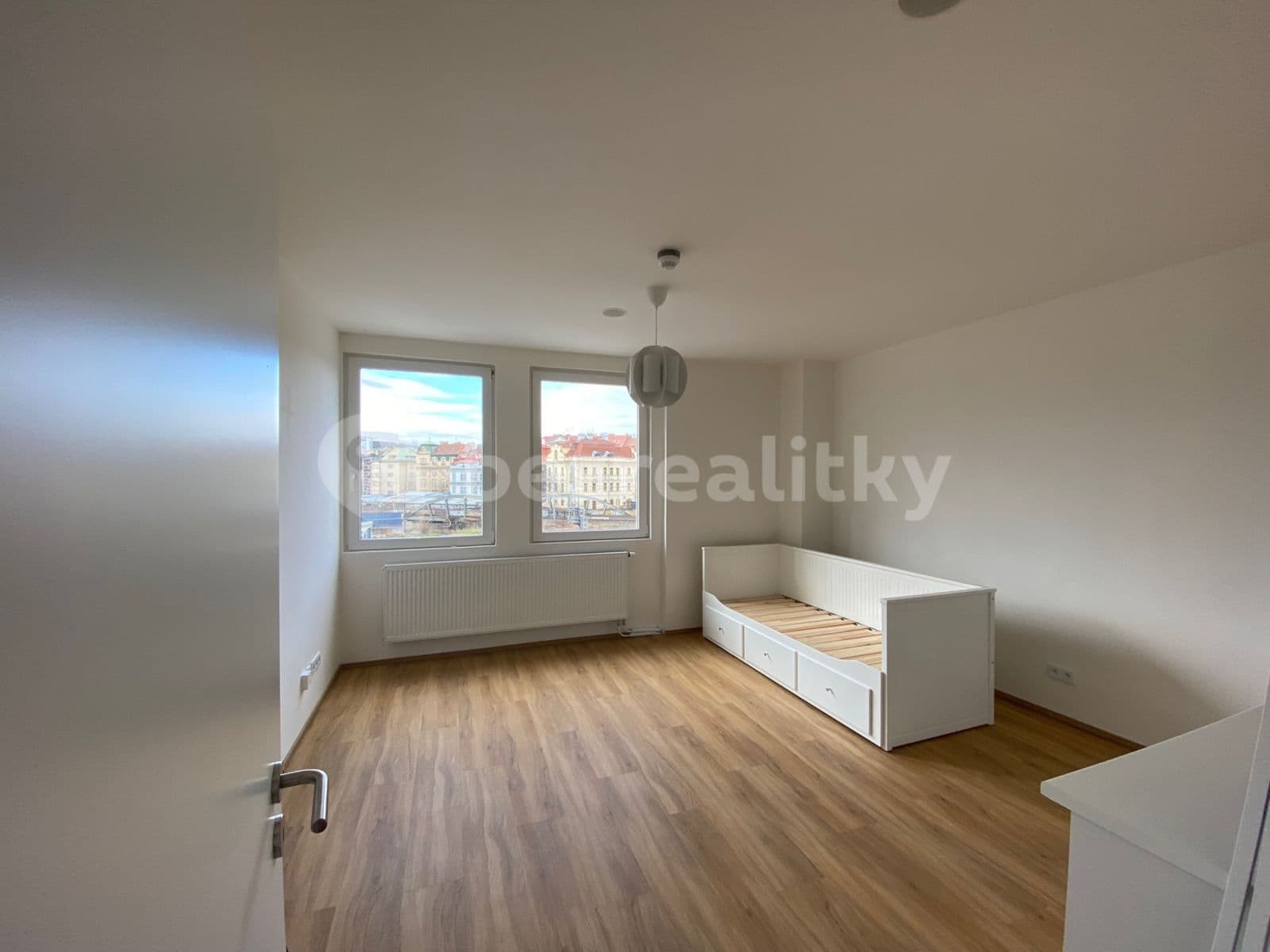Prenájom bytu Garsoniéra 29 m², Perucká, Praha, Praha Prenájom bytu Garsoniéra 29 m², Perucká, Praha, Praha