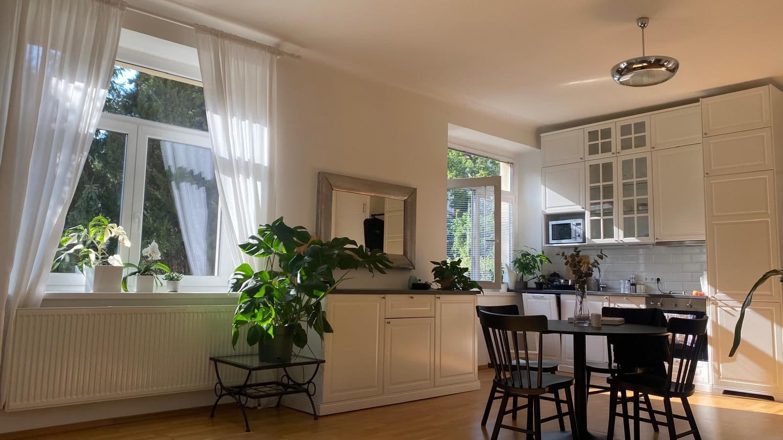 Prenájom bytu 2-izbový 75 m², Pod Hájem, Praha, Praha Prenájom bytu 2-izbový 75 m², Pod Hájem, Praha, Praha