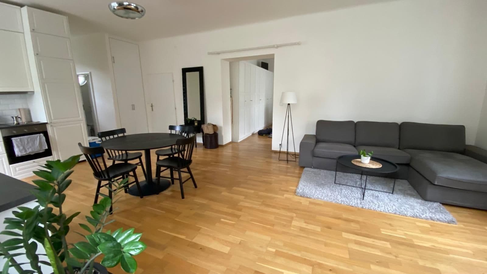Prenájom bytu 2-izbový 75 m², Pod Hájem, Praha, Praha Prenájom bytu 2-izbový 75 m², Pod Hájem, Praha, Praha