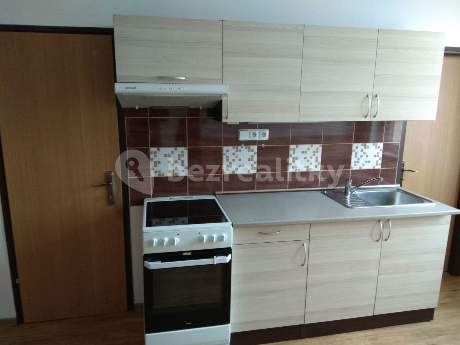 Prenájom bytu 1-izbový 42 m², Náchodská, Praha, Praha Prenájom bytu 1-izbový 42 m², Náchodská, Praha, Praha