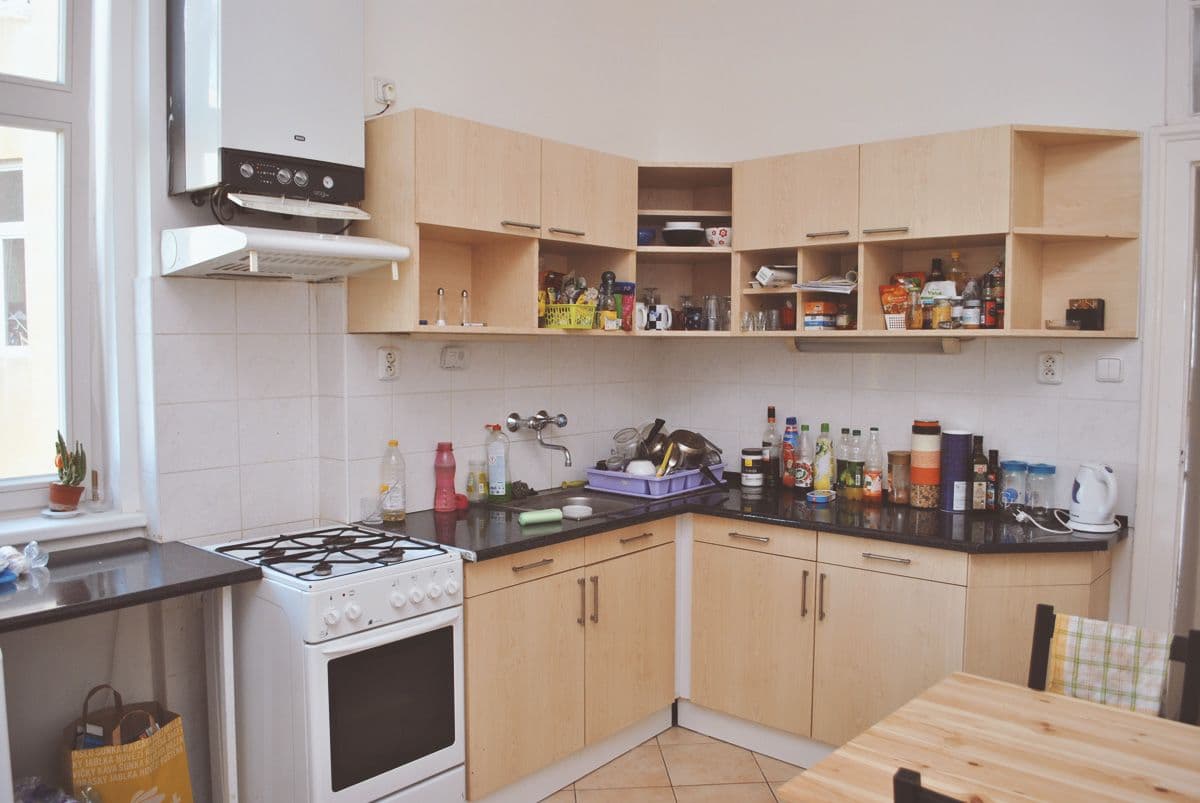 Prenájom bytu 4-izbový 110 m², Kunzova, Brno, Jihomoravský kraj Prenájom bytu 4-izbový 110 m², Kunzova, Brno, Jihomoravský kraj