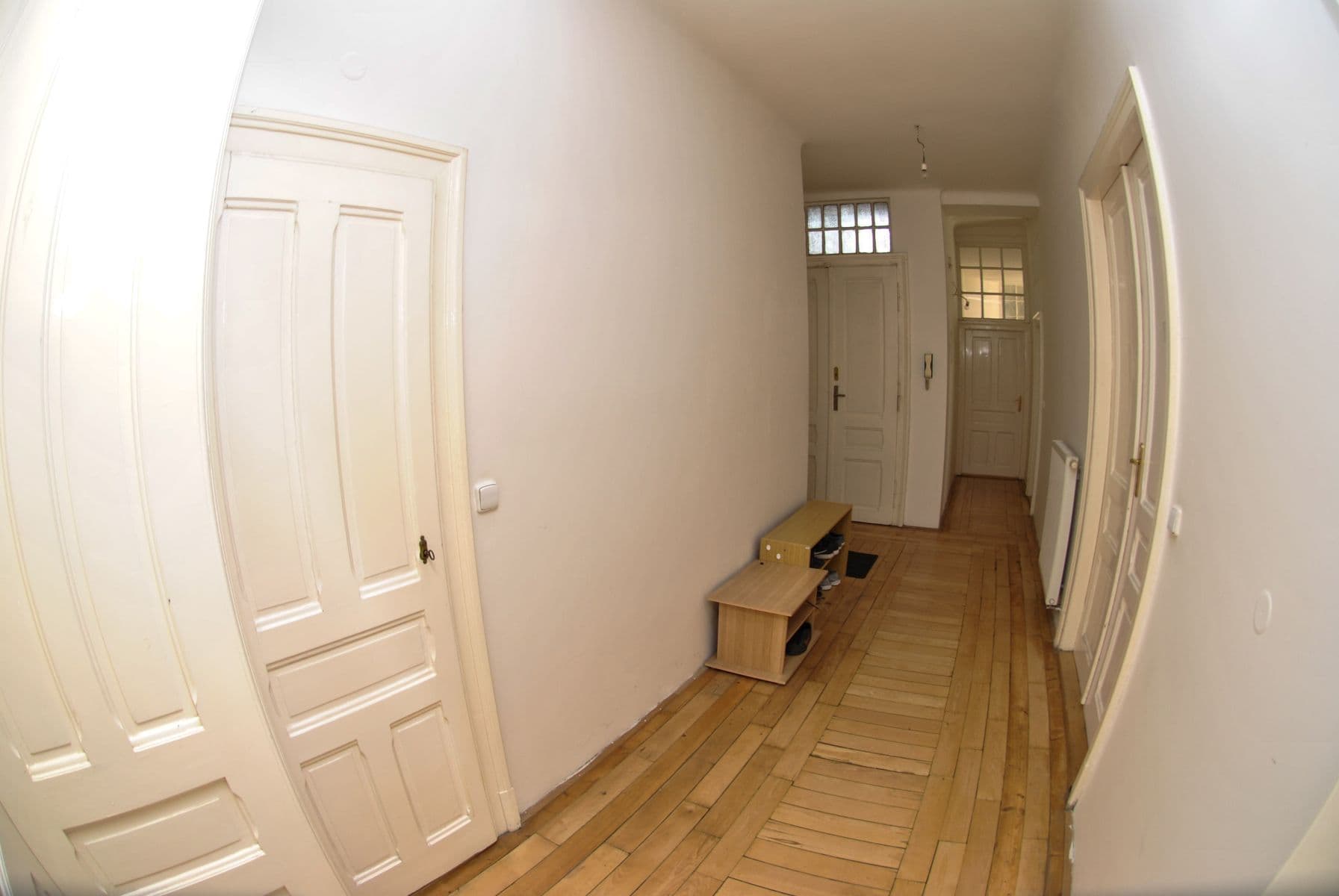 Prenájom bytu 4-izbový 110 m², Kunzova, Brno, Jihomoravský kraj Prenájom bytu 4-izbový 110 m², Kunzova, Brno, Jihomoravský kraj