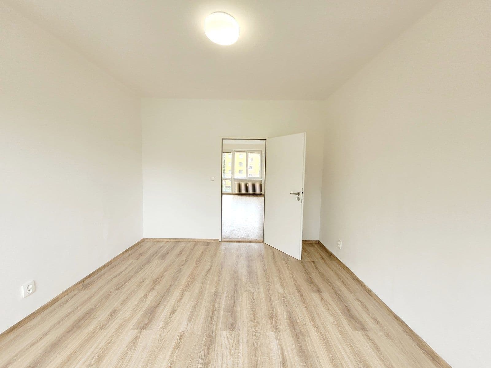 Prenájom bytu 2-izbový 52 m², Karla Čapka, Havířov, Moravskoslezský kraj Prenájom bytu 2-izbový 52 m², Karla Čapka, Havířov, Moravskoslezský kraj