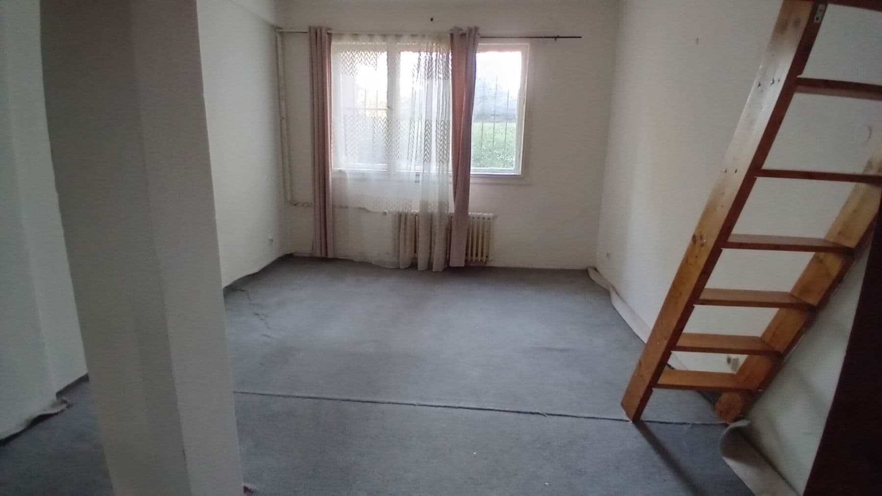 Prenájom nebytového priestoru 28 m², Kouřimská, Praha, Praha Prenájom nebytového priestoru 28 m², Kouřimská, Praha, Praha