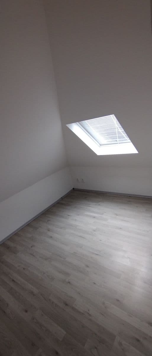 Prenájom bytu 3-izbový 60 m², Horymírova, Ostrava, Moravskoslezský kraj Prenájom bytu 3-izbový 60 m², Horymírova, Ostrava, Moravskoslezský kraj