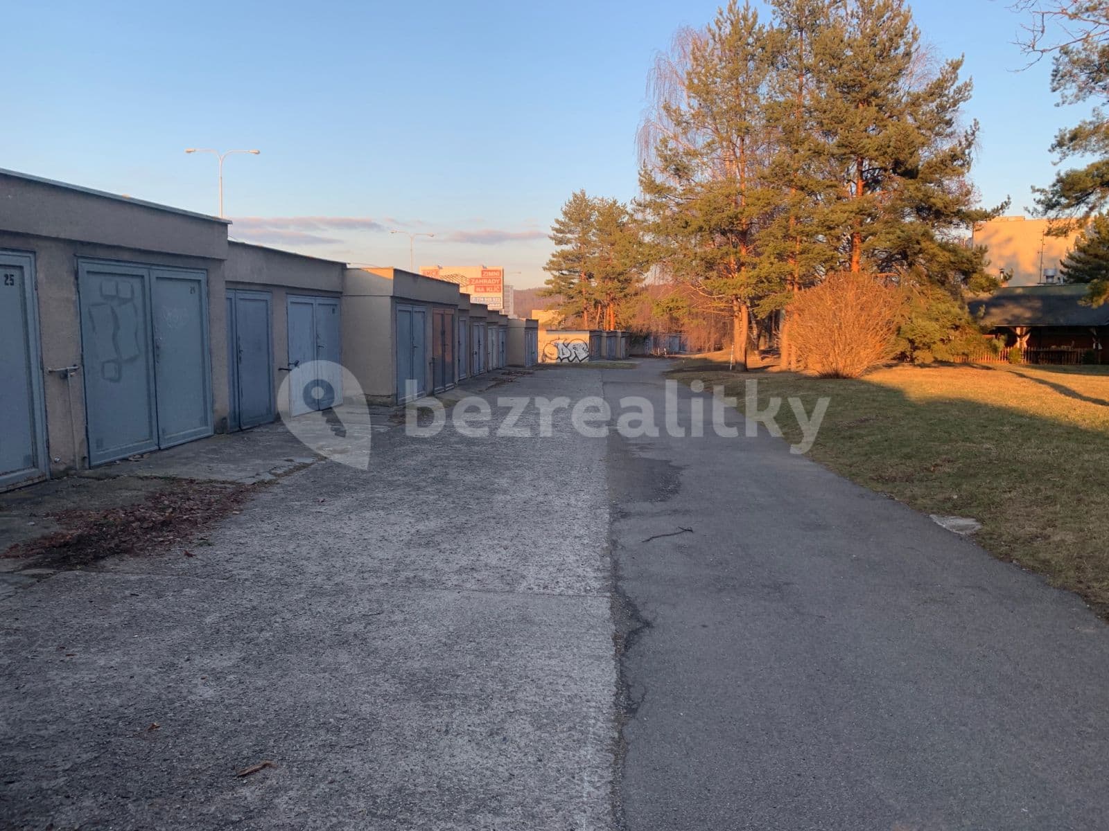 Prenájom garáže 17 m², Herčíkova, Brno, Jihomoravský kraj Prenájom garáže 17 m², Herčíkova, Brno, Jihomoravský kraj