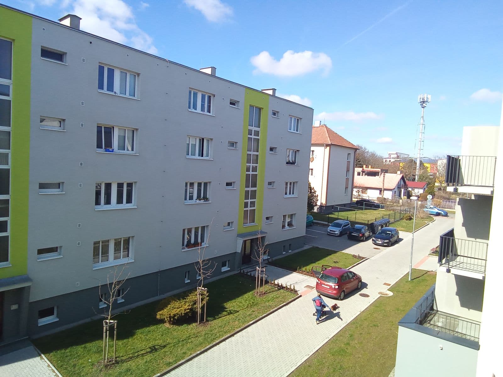 Prenájom bytu 2-izbový 45 m², Karla Čapka, Unhošť, Středočeský kraj Prenájom bytu 2-izbový 45 m², Karla Čapka, Unhošť, Středočeský kraj