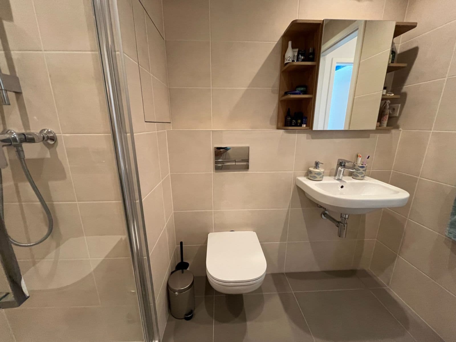 Prenájom bytu 2-izbový 45 m², Karla Čapka, Unhošť, Středočeský kraj Prenájom bytu 2-izbový 45 m², Karla Čapka, Unhošť, Středočeský kraj