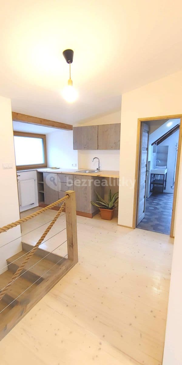 Prenájom domu 224 m², pozemek 572 m², Dolejší, Kosoř, Středočeský kraj Prenájom domu 224 m², pozemek 572 m², Dolejší, Kosoř, Středočeský kraj