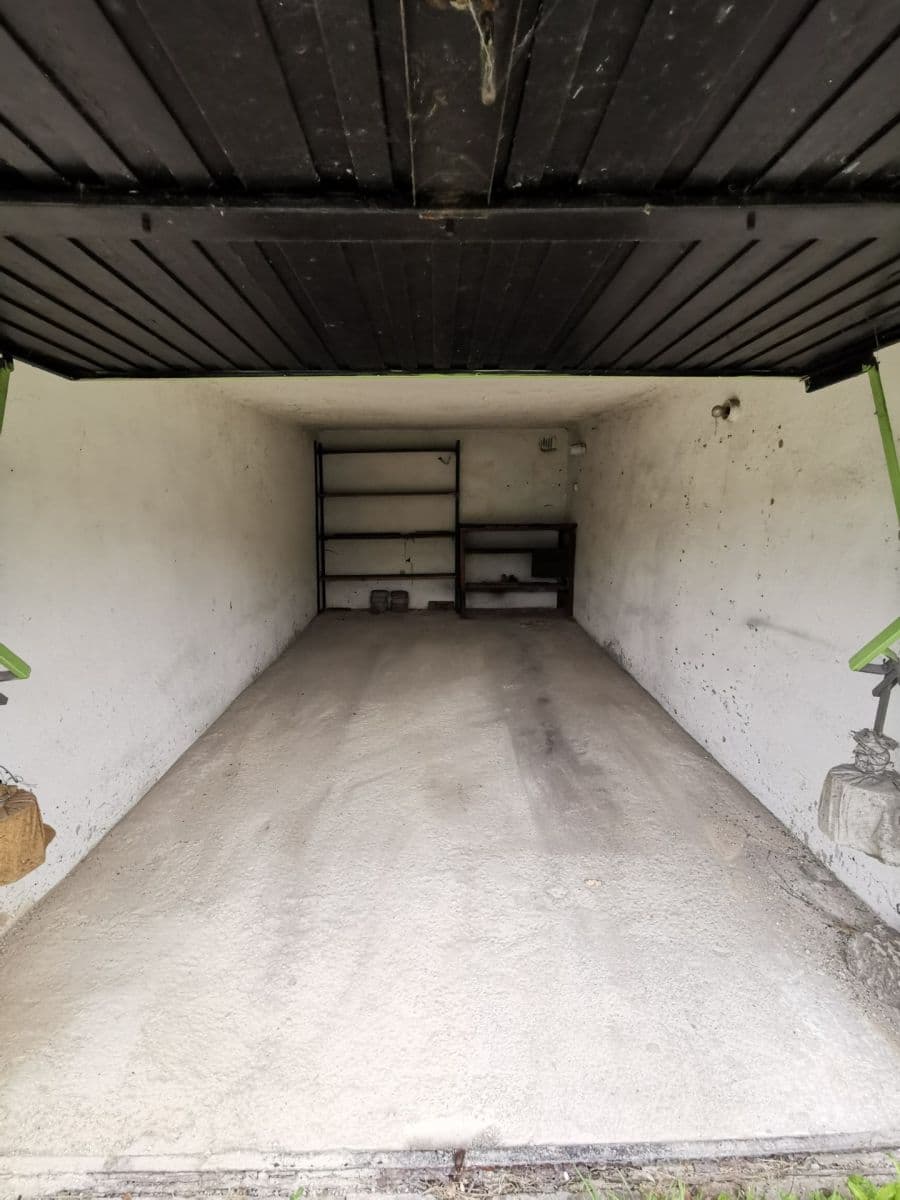 Prenájom garáže 25 m², Ostrava, Moravskoslezský kraj Prenájom garáže 25 m², Ostrava, Moravskoslezský kraj