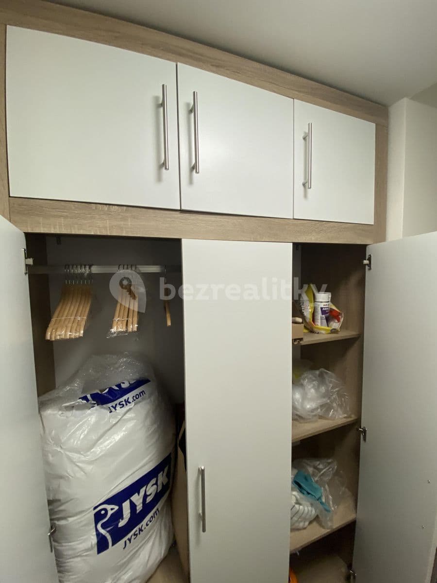 Prenájom bytu 1-izbový 30 m², Legerova, Praha, Praha Prenájom bytu 1-izbový 30 m², Legerova, Praha, Praha