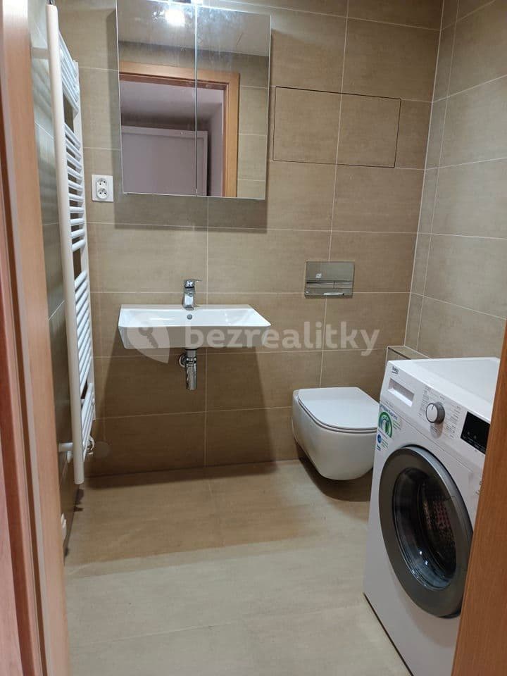 Prenájom bytu 2-izbový 61 m², Vrátnická, Praha, Praha Prenájom bytu 2-izbový 61 m², Vrátnická, Praha, Praha