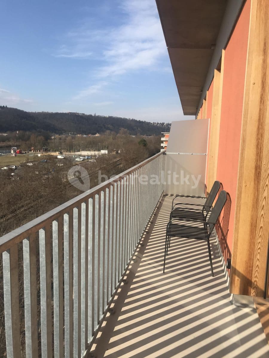 Prenájom bytu 2-izbový 61 m², Vrátnická, Praha, Praha Prenájom bytu 2-izbový 61 m², Vrátnická, Praha, Praha